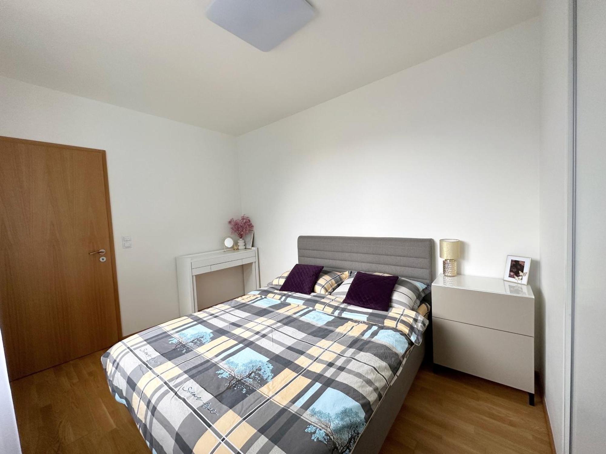 Apartment With Free Parking In Prága Kültér fotó